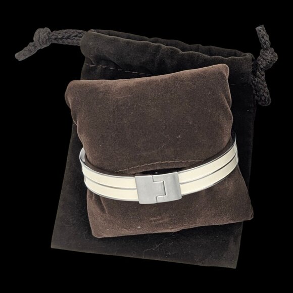 Michael Kors Bracelet 7.5in Silver Tone White Enamel Logo Plaque Hinged Bangle - Picture 3 of 4